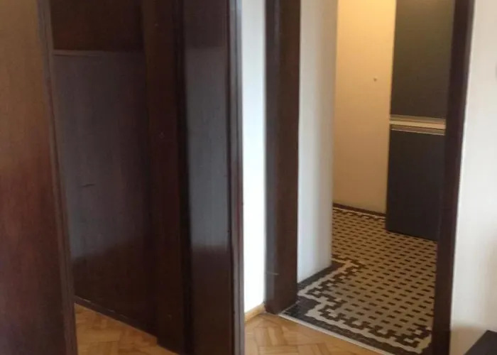 Across From Intercontinental Apartament Bukareszt