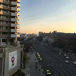 Apartment Across From Intercontinental